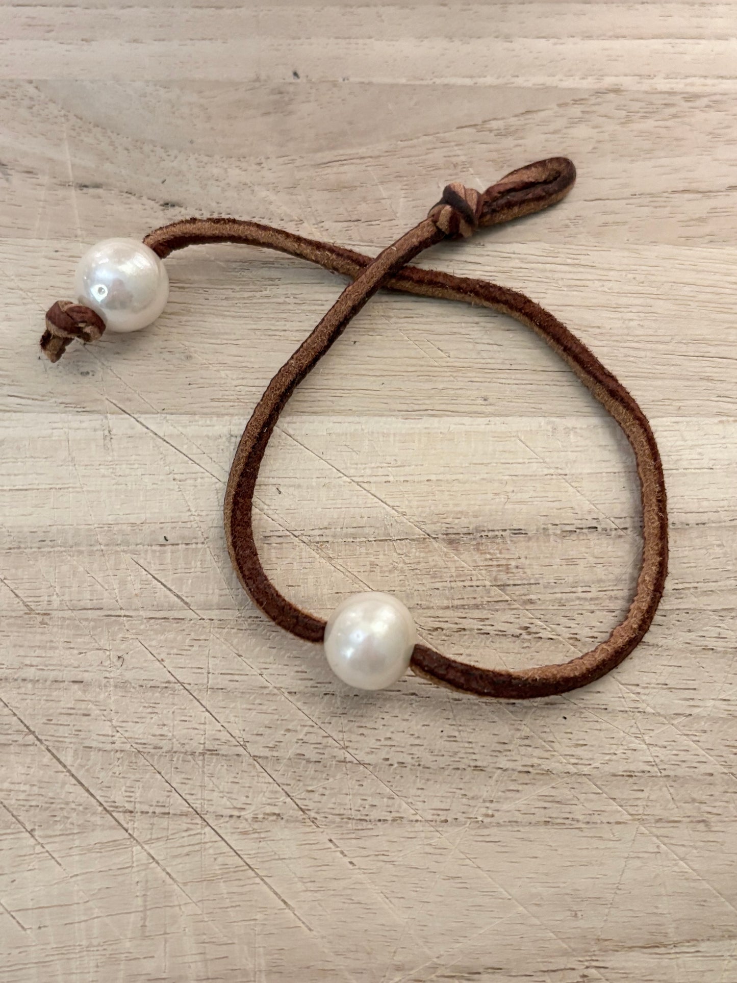 Elle Deerskin Freshwater Pearl Anklet