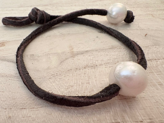Elle Deerskin Freshwater Pearl Anklet