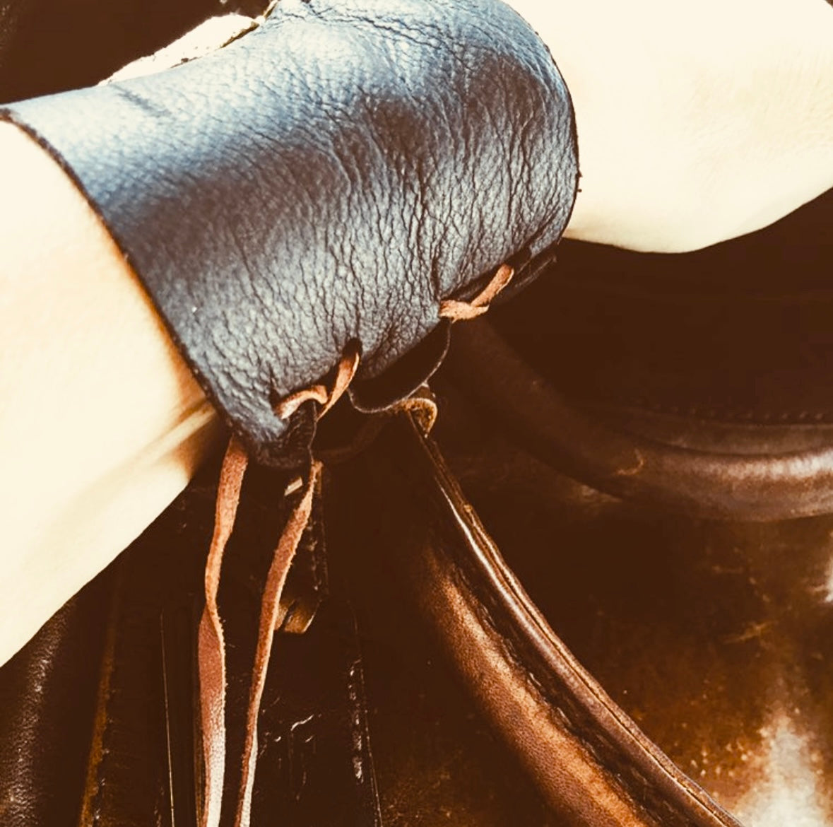 Six String Men’s Leather Cuff