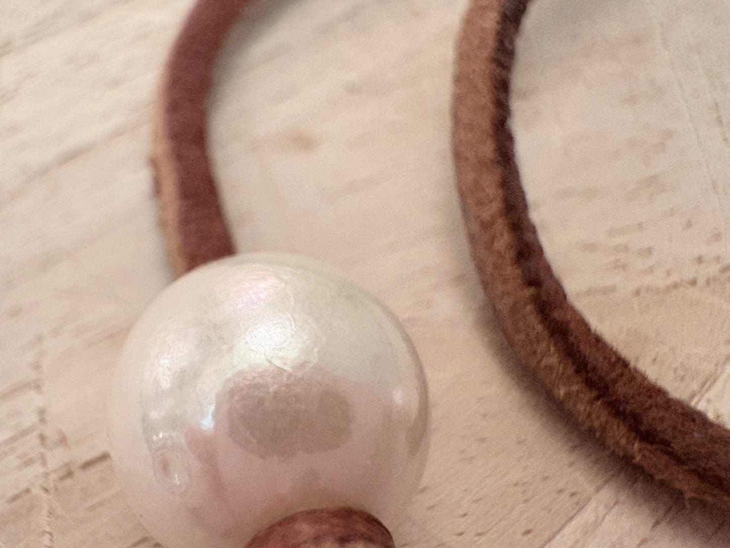 Elle Deerskin Freshwater Pearl Anklet