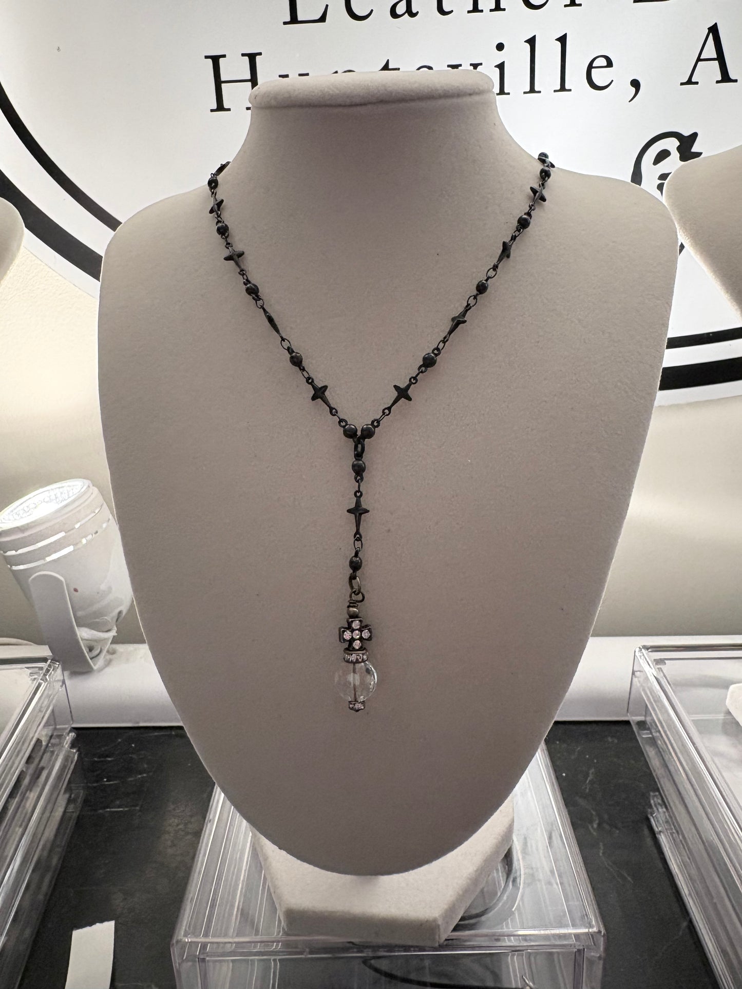 Noir Sanctum Y Necklace